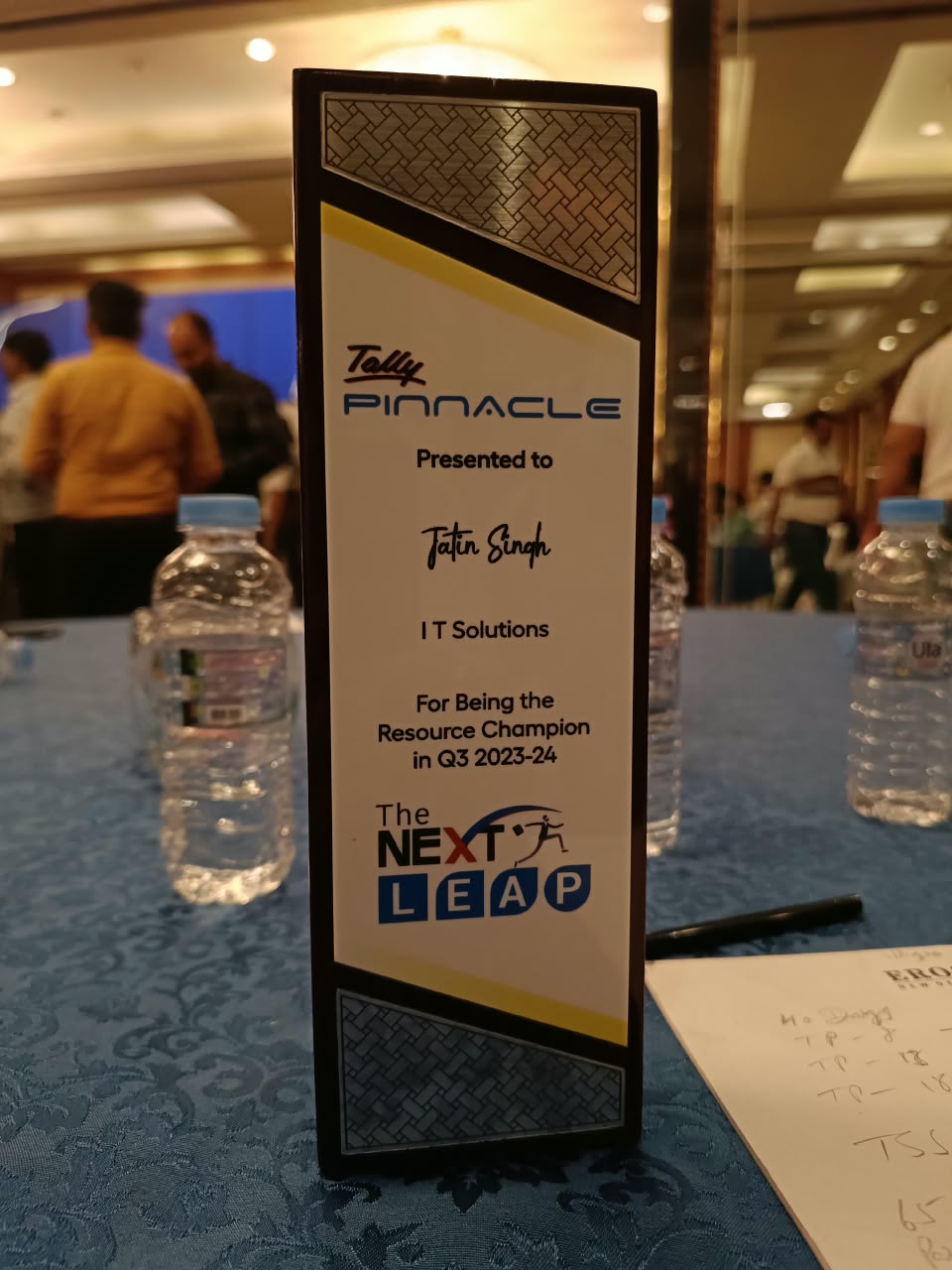 Tally Pinnacle Resource Champion Q3 2023-24 award presented to I T Solutions